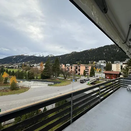 Herrliche 3 Schlafzimmer In Zentral & Exklusiv * Νταβός