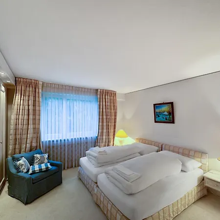 Herrliche 3 Schlafzimmer In Zentral & Exklusiv Appartement