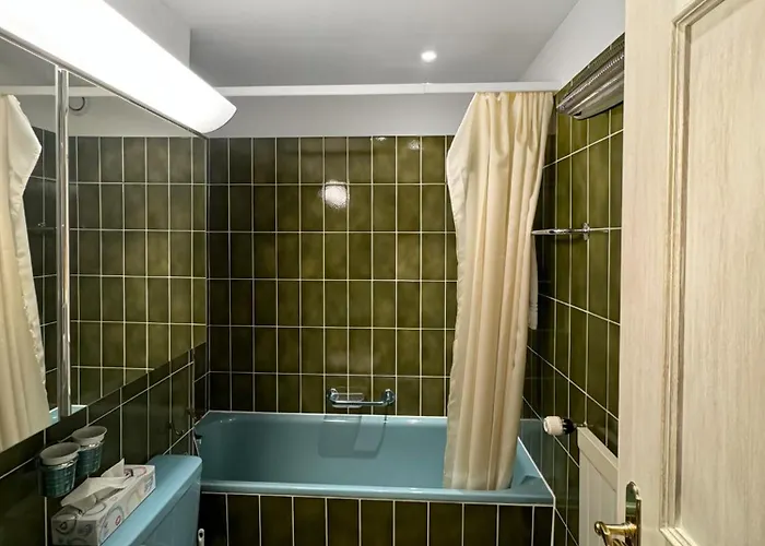 Herrliche 3 Schlafzimmer In Zentral & Exklusiv Apartamento