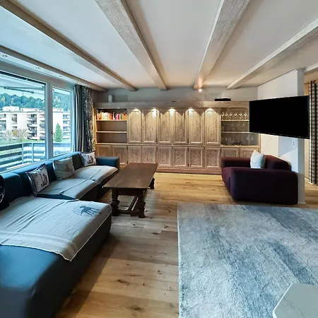 Herrliche 3 Schlafzimmer In Zentral & Exklusiv * ダヴォス・プラッツ