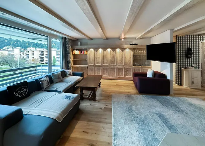 Herrliche 3 Schlafzimmer In Zentral & Exklusiv * ダヴォス・プラッツ